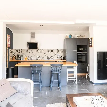 Сasa de vacaciones Aime Bourdier By Interhome *