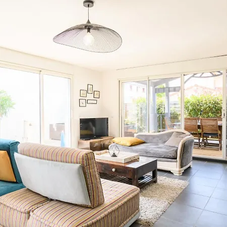 Aime Bourdier By Interhome * Arcachón